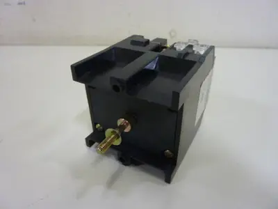 USED ALLEN BRADLEY 700-PT SER D