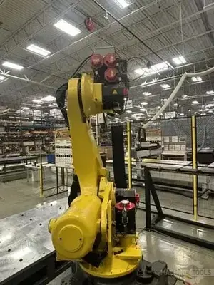 USED 2008 FANUC R-2000IB/125L