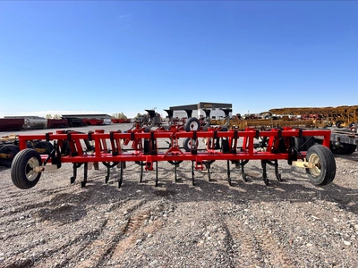 Used _UNKNOWN_ _UNKNOWN_ Cultivators Idaho US | Tri-Steel Manufacturing #1557106
