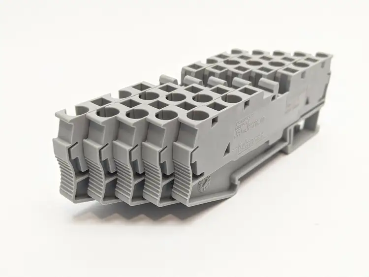 Used Phoenix Contact 3031445 / ST 4-Quattro Terminal Blocks Michigan US | Maverick Industrial Sales #1398525