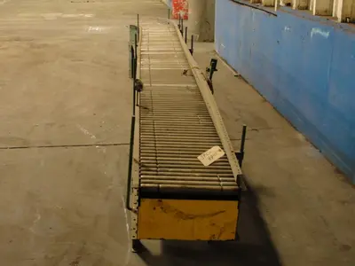 SPC8840  Conveyor 14.5" wide x 165" long size Hytrol powered roller conveyor CS