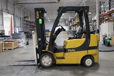YALE GLC060VXNVSE085 FORK LIFT TRUCK | Levy Recovery Group (1)