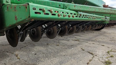 USED JOHN DEERE 8300