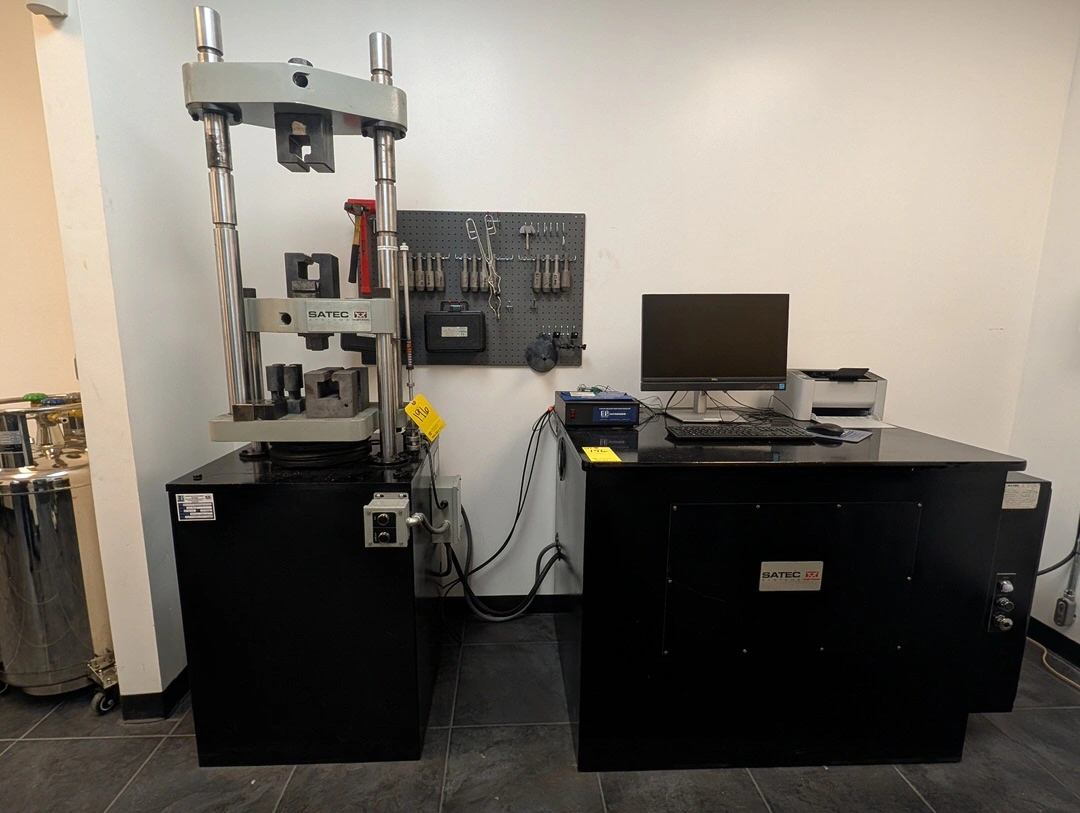 Used _UNKNOWN_ _UNKNOWN_ Universal Testing Machines Texas US | IRS Auction #1320665