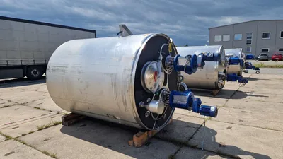 Hoeksma & Velt 6,000 Litre Stainless Steel Tanks | Perry Equipment (2)
