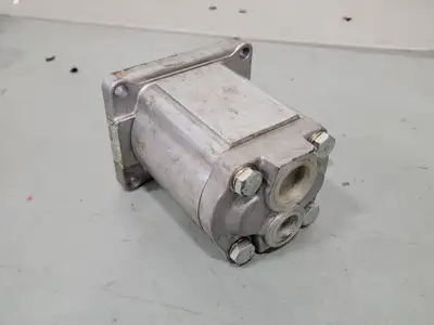 USED 1996 SALAMI 2.5PB44D-R38P2-1