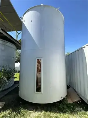 USED Stainless Steel Tanks