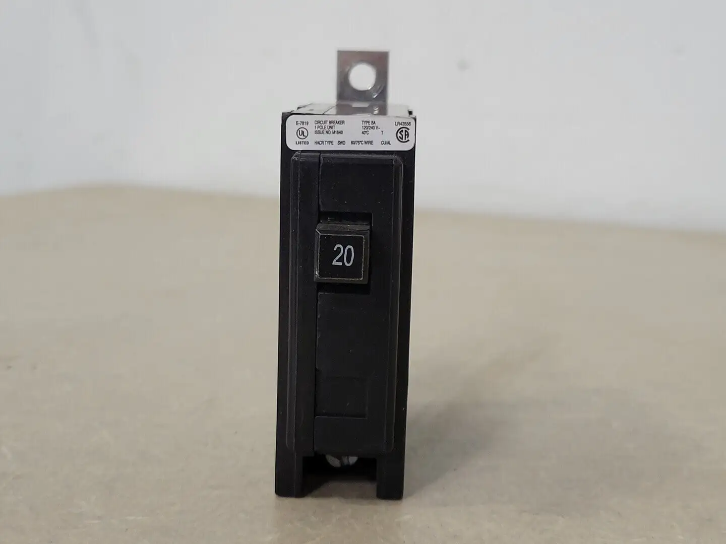 USED EATON M-1640