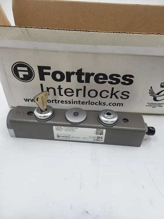 New | in-Stock FORTRESS FORTRESS INTERLOCK PT # THCSNSMDUQM / ITEM # 00219677 Switch Parts | ND Industrial Surplus #1216584