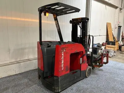 Used RAYMOND 425C40TT Misc Forklifts Illinois US | Somerset Equipment Sales #1542984