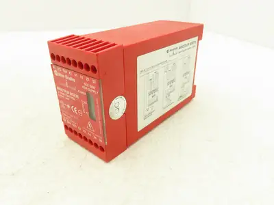 Allen Bradley 440R-D23022 Guardmaster Minotaur MSR7R Safety Relay 2 Hand Control