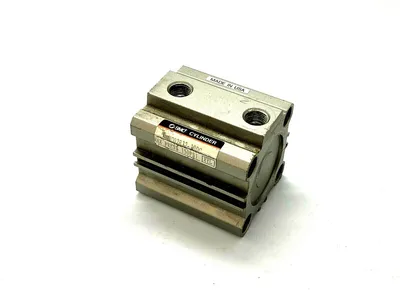 NCQ2R32-30DC | SMC  Compact Pneumatic Cylinder - Used