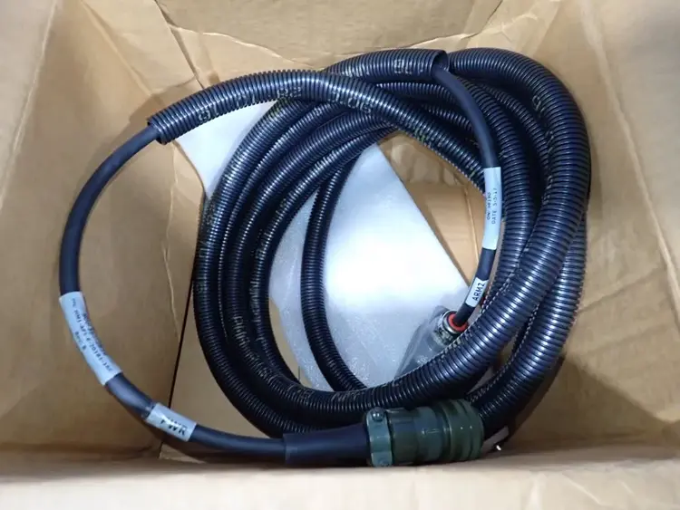 Used SYNDEVCO INC HM1AF1E2018116C Cable & Wire | HGR 24 #741995