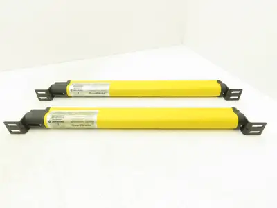 Allen Bradley 440L-P4J0480YD Light Curtain Guardmaster Receiver/Transmitter Set