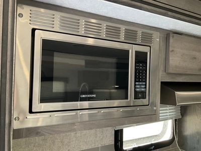 Used 2021 APEX 293RLDS Campers, Caravans, Motorhomes Michigan US | Miedema Asset Management Group #1327825