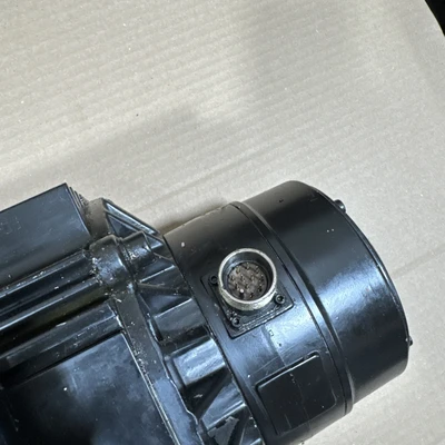 USED Indramat Bosch Group MAC112D-0-ED-C/130-A-2/S018