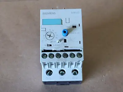 USED SIEMENS 3RB2026-2QB0