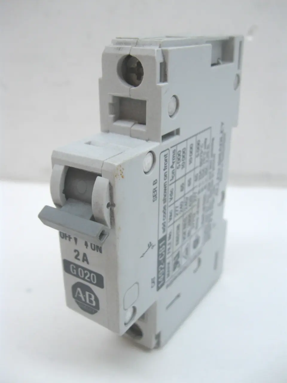 USED ALLEN BRADLEY 1492-CBG020