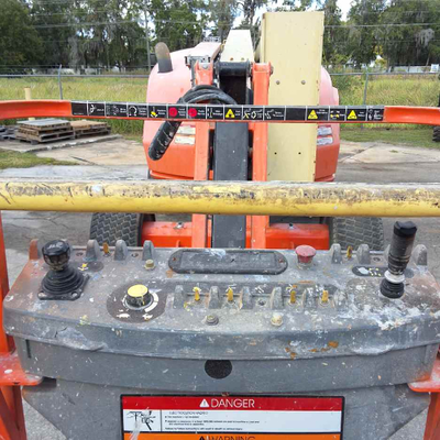 USED 2017 JLG 450AJ