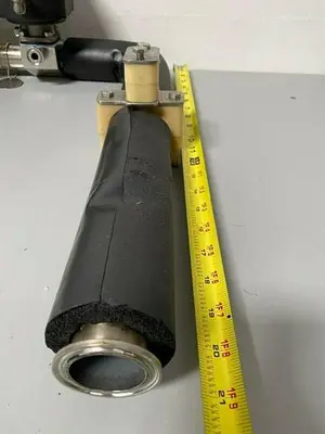 USED 2 ITT 1" & 2 ITT 1/2" 60 PSI VALVES ON MANIFOLD W/ 1/2" & 1" SANITARY FITTINGS