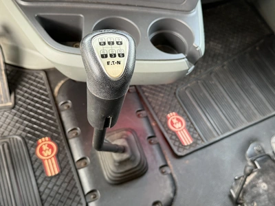 Used 2020 KENWORTH T880 TRUCK TRACTOR Conventional trucks Michigan US | Miedema Asset Management Group #1709440