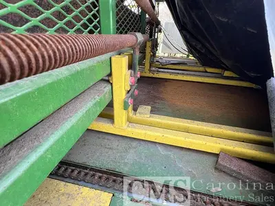Unknown Pallet Nailer