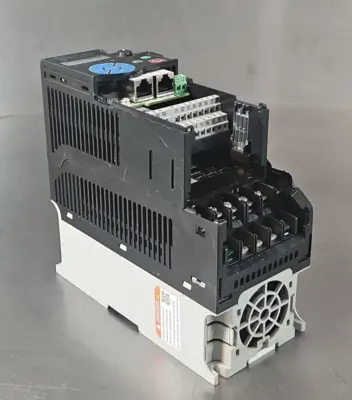 Allen-Bradley 25B-D010N104 Ser A PowerFlex 525 4kW 5Hp AC Drive (BIN642)