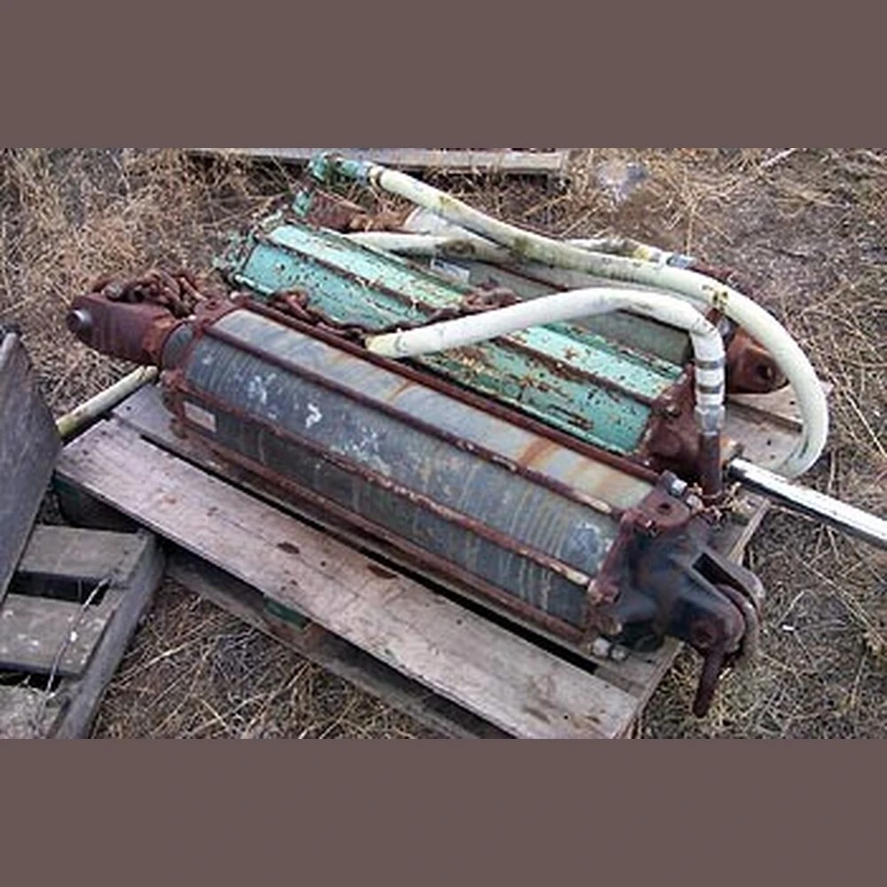 We have various diameters and lengths of air cylinders.  Please inquire with your requirements.