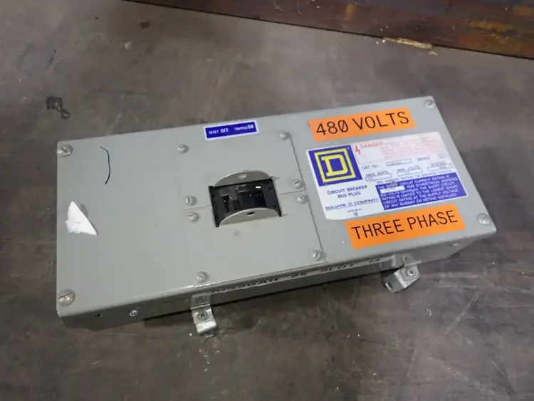 Used SQUARE D PIN100FA Bus Bars & Plugs | HGR 24 #733986