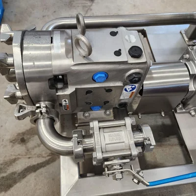 Pump Waukesha SPX Model 30 With Tank 80 Lit # 84970