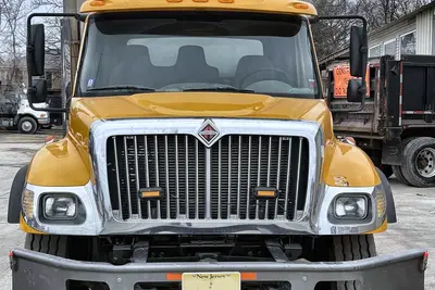 Used 2004 INTERNATIONAL 7400 Concrete Mixer Trucks New Jersey US | Proxy Equipment #1383073