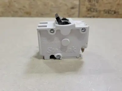Used FEDERAL PIONEER NA220 Switchgears British Columbia CA | Lenmark #238476