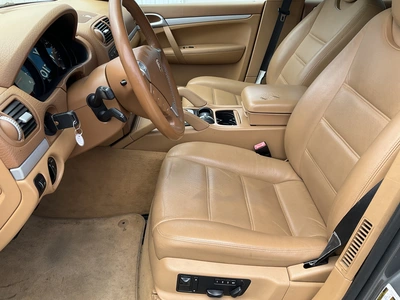 USED 2010 PORSCHE CAYENNE