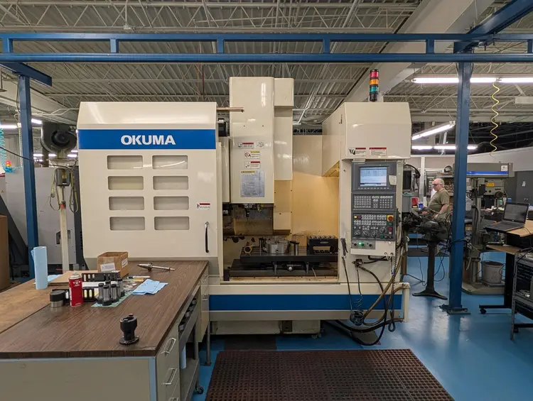 Used 2003 OKUMA MC-V4020 Vertical Machining Centers Illinois US | Silverlight CNC, Inc #875542