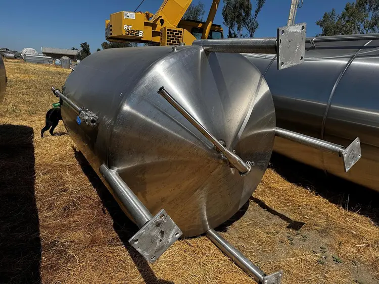 Used CHERRY-BURRELL _UNKNOWN_ Stainless Steel Tanks California US | Machinery & Equipment #136864