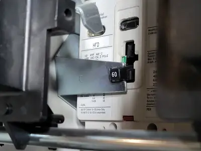Used EATON SVX025A1-5A4N1 Switchgears British Columbia CA | Lenmark #240333