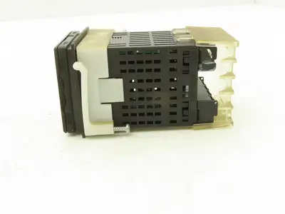 Omron E5CN-C2TD PLC Temperature Controller Module 24V Panel Mount