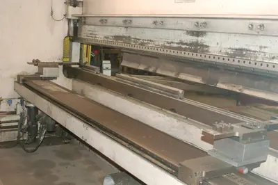 250 TON X 14' WYSONG MODEL #PHS250-168 HYDRAULIC PRESS BRAKE