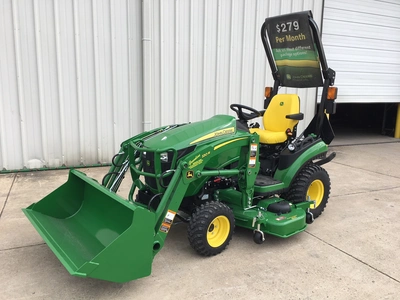 USED 2023 Deere 1025R