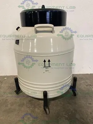 USED MVE CRYOSYSTEM SERIES 2000 CRYOGENIC SAMPLE STORAGE W/ ROLLER BASE 10650200