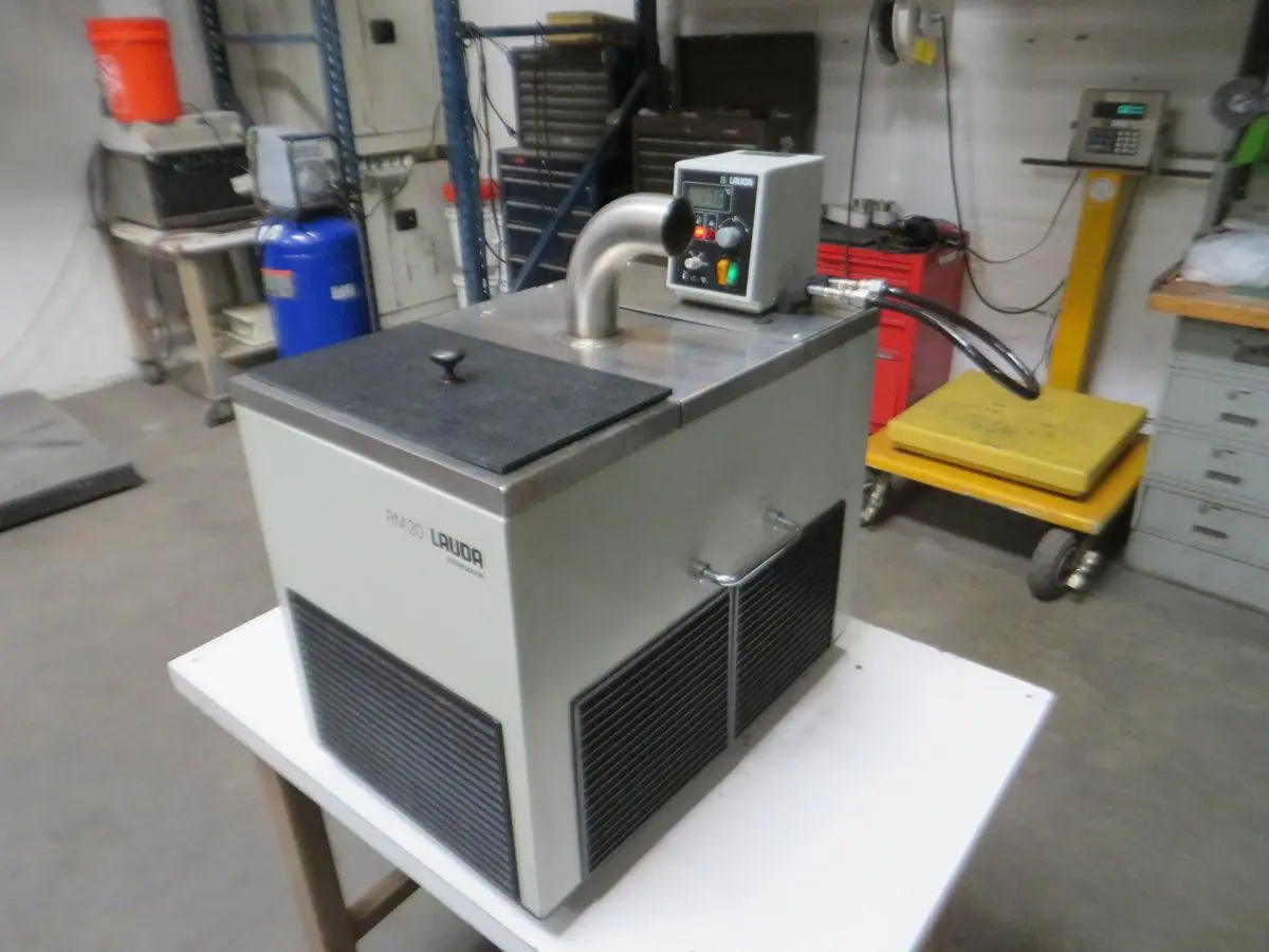 Used LAUDA RM20B Miscellaneous Laboratory Equipment Texas US | Aucto #1459886