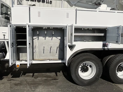 Used 2012 INTERNATIONAL 7400 Bucket (boom) trucks California US | Big Truck & Equipment #1412264