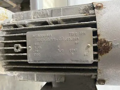 VMW 8' Sorting Conveyor