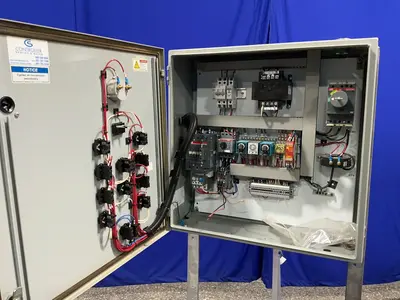 Used _UNKNOWN_ _UNKNOWN_ Electrical Panels Ohio US | HGR 24 #1286661