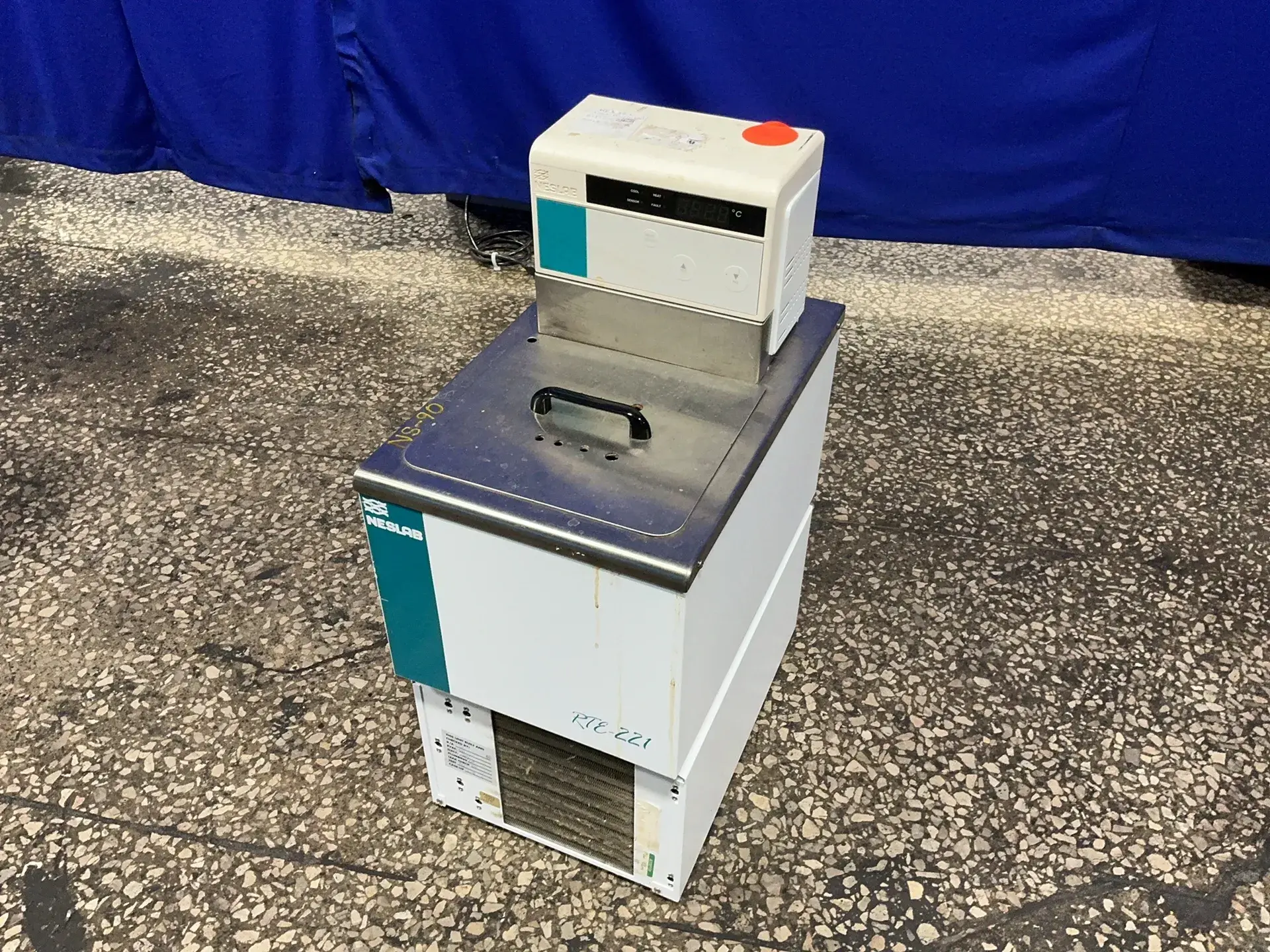 Used NESLAB RTE221 Misc Plastics Equipment Ohio US | HGR 24 #1325221