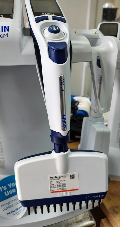 Used RAININ _UNKNOWN_ Pipettes California US | Biotech Equipment Sales #1464703