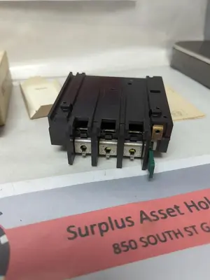 New | in-Stock SYLVANIA KTMA31-15 Miscellaneous Equipment (Electrical & Power) | Surplus Asset Holdings #1202155