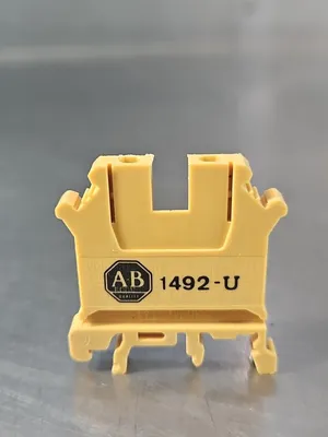 Allen-Bradley 1492-U Terminal Block (LOT OF 8) loc3E32