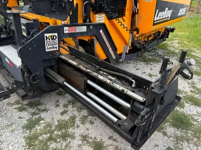 Used 2022 LEEBOY 8515E Asphalt Pavers Kentucky US | Proxy Equipment #1388973