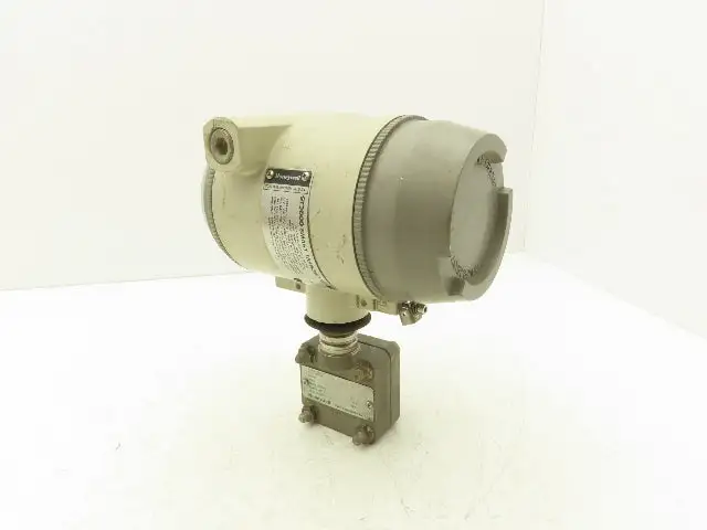 Honeywell ST3000 Smart Pressure Transmitter Sensor 11-42VDC 0-125PSI 1/2"NPT
